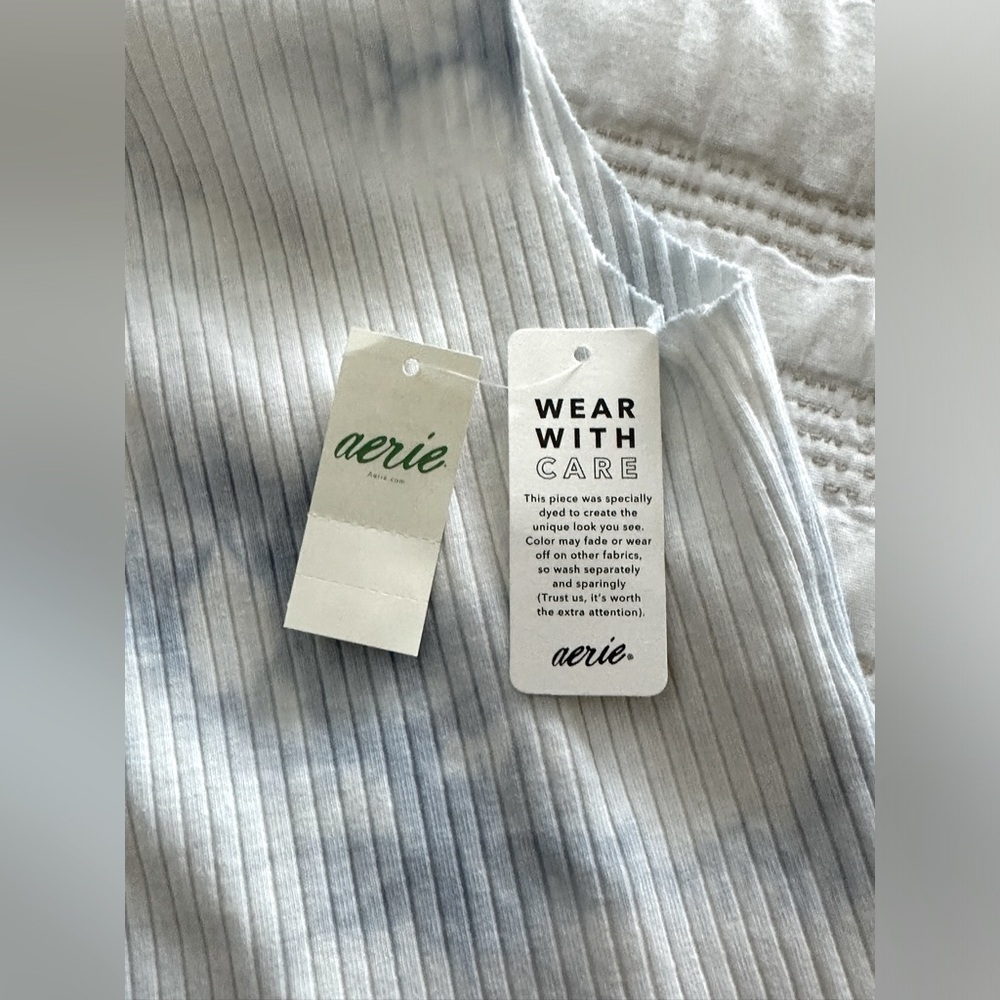 Aerie Blue and White Tie Dye Ribbed Sleeveless Crop Top Size XS - Picture 11 of 12